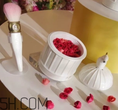 拉杜麗鳥籠腮紅多少錢？laduree2018拉杜麗鳥籠腮紅試色