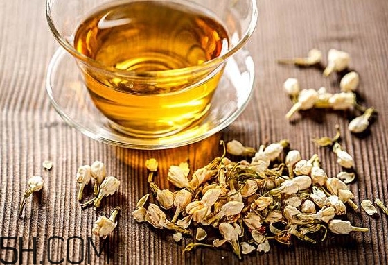 喝茉莉花茶有什么功效？茉莉花茶搭配什么沖泡好