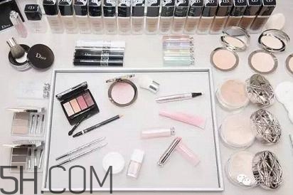 迪奧秋季彩妝系列 迪奧彩妝介紹 迪奧秋季彩妝系列 迪奧彩妝介紹