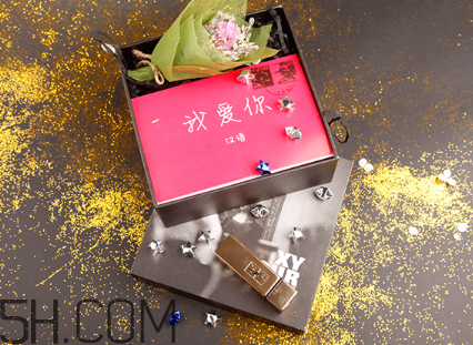 ysl圣羅蘭2018年春季彩妝有什么？ysl2018春季彩妝價格