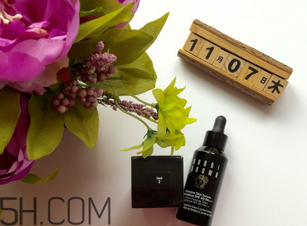 芭比波朗蟲草粉底液怎么樣？芭比布朗粉底液色號有哪些？