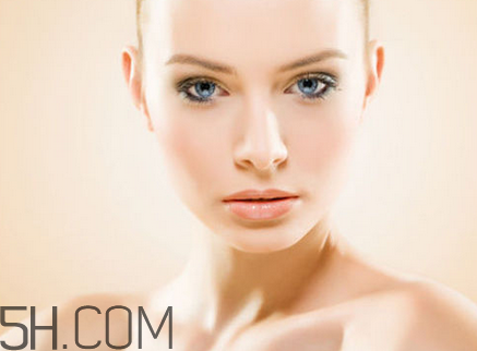 bobbi brown明星產(chǎn)品有哪些？bobbi brown膠囊氣墊好用嗎？