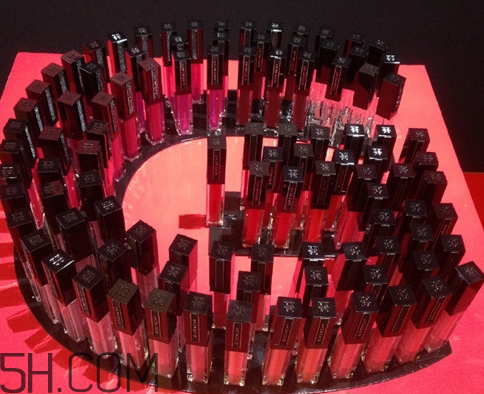 紀(jì)梵希明星產(chǎn)品有哪些？紀(jì)梵希2018彩妝新品有什么？