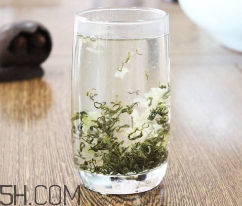 為什么很多茉莉花茶里面沒(méi)有花？上等的茉莉花茶需要幾窨