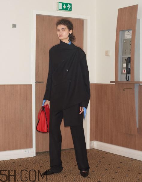 balenciaga巴黎世家2018度假系列怎么樣_好看嗎？