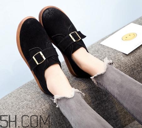 翻毛皮鞋發(fā)白怎么辦？翻毛皮鞋發(fā)亮怎么辦？