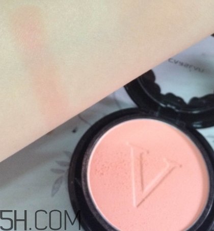 卡姿蘭腮紅怎么樣？卡姿蘭腮紅好用嗎