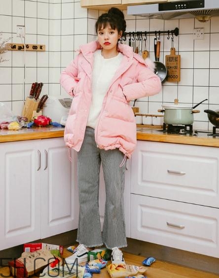 粉色羽絨服怎么搭配？粉色羽絨服搭配圖片