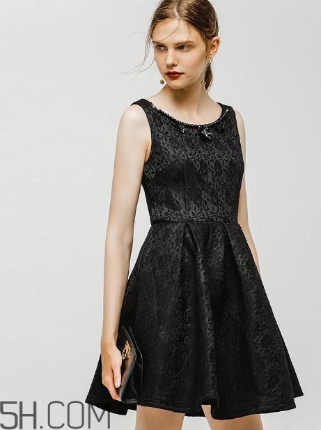 max co衣服貴嗎？max co衣服什么價(jià)位？