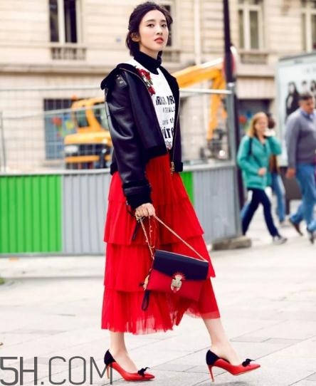 穿高領毛衣配什么發(fā)型？高領毛衣適合什么發(fā)型？