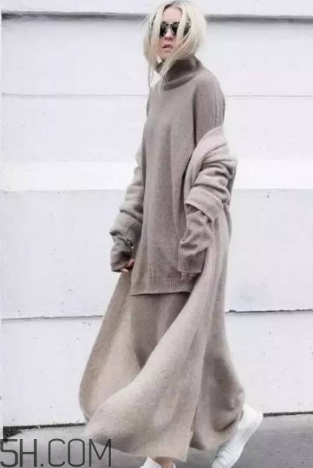 毛衣外套怎么搭配？毛衣外套里面配什么？