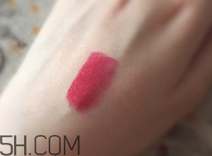 dolce gabbana口紅多少錢？DG杜嘉班納口紅專柜價(jià)格