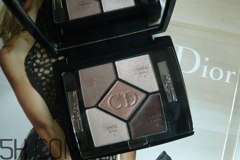迪奧金燦星光限定眼影價格 迪奧眼影畫法 迪奧金燦星光限定眼影價格 迪奧眼影畫法