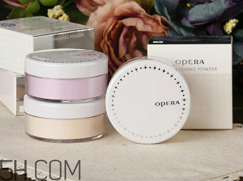 有哪些品牌名氣大卻不好用的彩妝產(chǎn)品？如何選擇適合自己的化妝品？