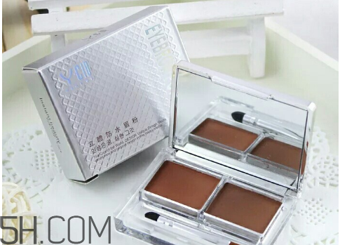 有哪些品牌名氣大卻不好用的彩妝產(chǎn)品？如何選擇適合自己的化妝品？