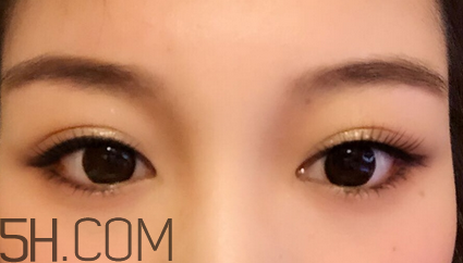 桃花妝眼影是什么顏色？眼影排行榜10強