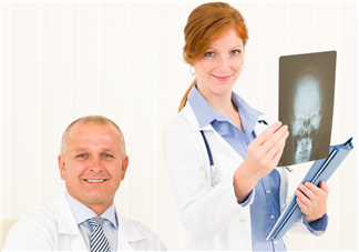 酒精肝能喝牛奶嗎？酒精肝能喝茶嗎？