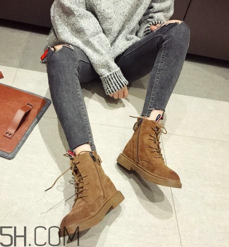 馬丁靴磨腳后跟怎么辦？馬丁靴硌腳怎么辦？