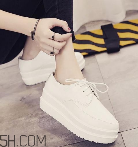 白色皮鞋怎么清洗？白色皮鞋發(fā)黃了怎么辦？