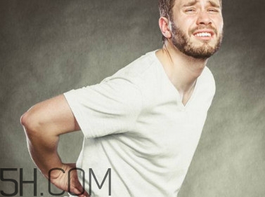 腰間盤突出腳麻嚴(yán)重嗎？腰歪了能自動(dòng)復(fù)原嗎