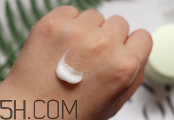 悅木之源維C精華霜怎么樣？悅木之源維C精華霜好用嗎？