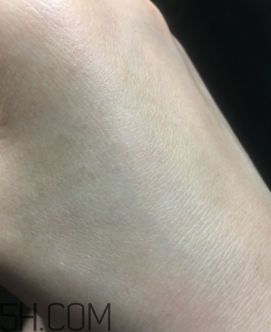 悅木之源維C精華霜怎么樣？悅木之源維C精華霜好用嗎？