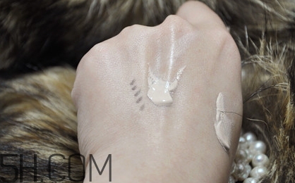 卡姿蘭蝸牛cc調(diào)控霜多少錢？卡姿蘭cc霜多少錢一瓶？