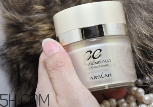 卡姿蘭蝸牛cc調(diào)控霜多少錢？卡姿蘭cc霜多少錢一瓶？