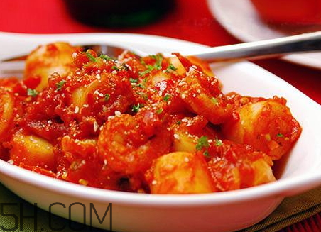 青蘿卜和蝦能一起吃嗎 紅蘿卜和蝦能一起吃嗎 青蘿卜和蝦能一起吃嗎 紅蘿卜和蝦能一起吃嗎