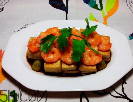 青蘿卜和蝦能一起吃嗎 紅蘿卜和蝦能一起吃嗎 青蘿卜和蝦能一起吃嗎 紅蘿卜和蝦能一起吃嗎