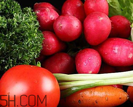 青蘿卜和西紅柿能一起吃嗎 紅蘿卜和西紅柿能一起吃嗎 青蘿卜和西紅柿能一起吃嗎 紅蘿卜和西紅柿能一起吃嗎