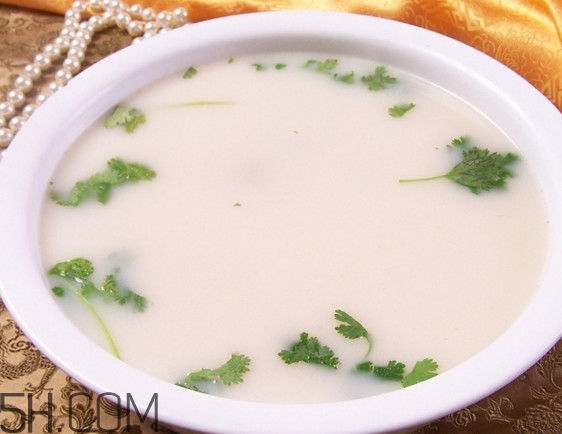 羊肉湯不能和什么一起吃？羊肉湯上火嗎