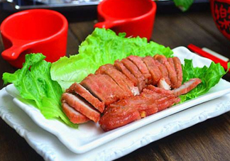 為什么叉燒是紅的？用微波爐如何做叉燒肉