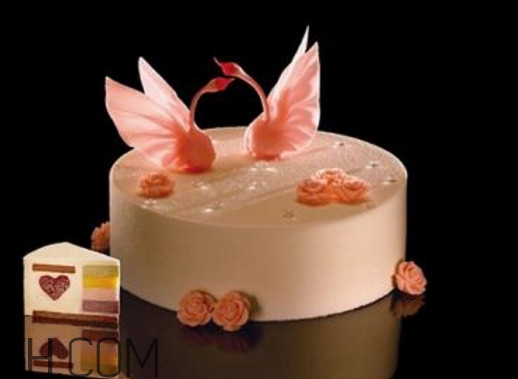 黑天鵝蛋糕為什么這么黑？黑天鵝蛋糕算不算被列入奢侈呢