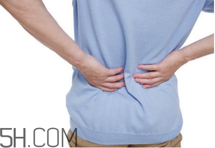 腰間盤突出腳麻嚴(yán)重嗎？腰歪了能自動(dòng)復(fù)原嗎