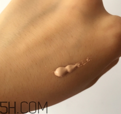 卡姿蘭粉底液怎么樣？卡姿蘭粉底液多少錢？