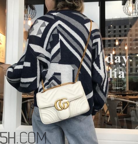 白色包包變黃了怎么辦？白色包包黑了怎么清洗？