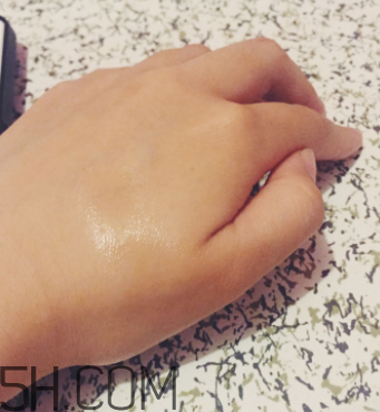 悅木之源精華油好用嗎？悅木之源精華油怎么樣？