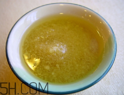 佰草世家生發(fā)是真的嗎？佰草世家頭發(fā)增長液有用嗎