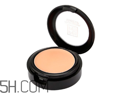 涂遮瑕膏前要涂什么？打造輕薄無暇底妝的正確方法