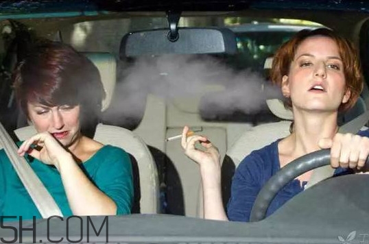 直接吸煙與二手煙有什么區(qū)別？為什么二手煙比一手煙危害大