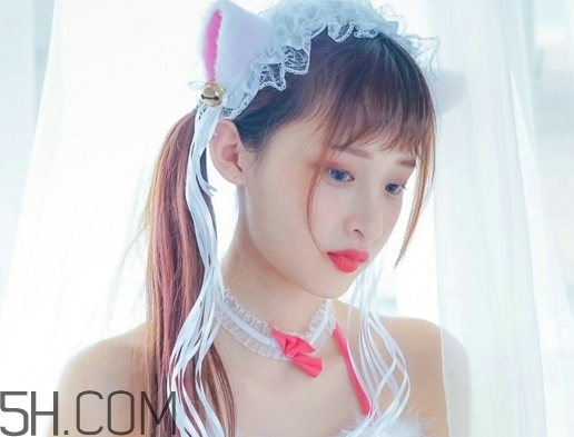 早上起來尿液很黃是怎么回事_早上起來尿液很黃正常嗎 早上起來尿液很黃是怎么回事_早上起來尿液很黃正常嗎