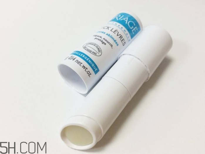 依泉柔潤(rùn)護(hù)唇膏好用嗎？依泉柔潤(rùn)護(hù)唇膏多少錢？