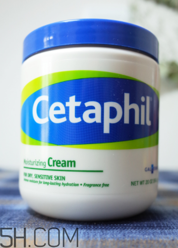 絲塔芙致潤(rùn)保濕霜怎么樣？絲塔芙致潤(rùn)保濕霜好用嗎？