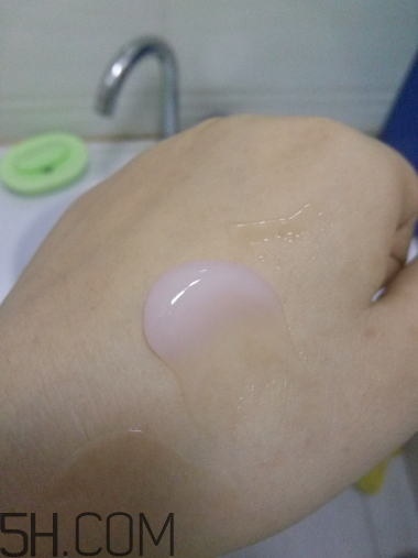 御泥坊玫瑰滋養(yǎng)礦物睡眠面膜 御泥坊玫瑰滋養(yǎng)礦物睡眠面膜