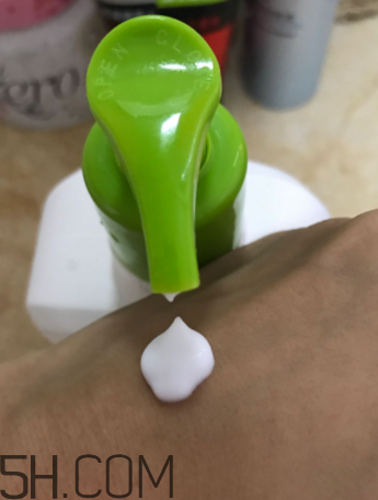 絲塔芙保濕潤膚乳嬰兒能用嗎？絲塔芙潤膚乳怎么樣？