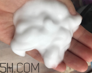 絲塔芙泡沫潔面乳怎么用？泡沫潔面乳用法