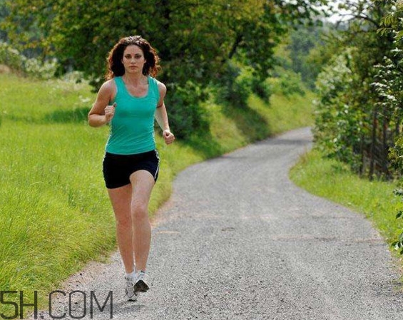 支氣管炎可以跑步嗎？跑步對支氣管炎有用嗎