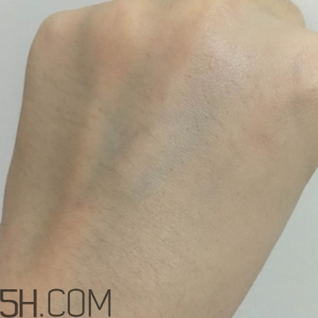 透真和韓束哪個(gè)好？透真和韓束對(duì)比