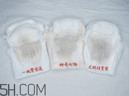 幫寶適好奇心鉆裝尤妮佳皇家紙尿褲哪個好_對比評測 幫寶適好奇心鉆裝尤妮佳皇家紙尿褲哪個好_對比評測